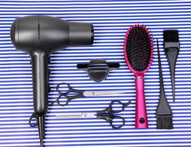 Инструменты для парикмахера – на что обратить внимание при выборе