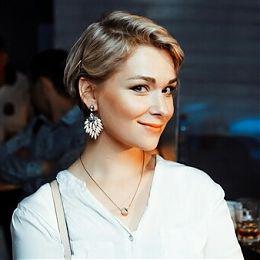 Павлова Юлия, Визажист и специалист перманентного макияжа