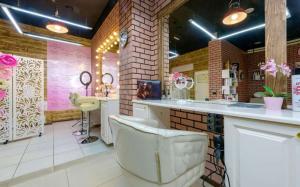 Фотография CoCo color & beauty bar 2